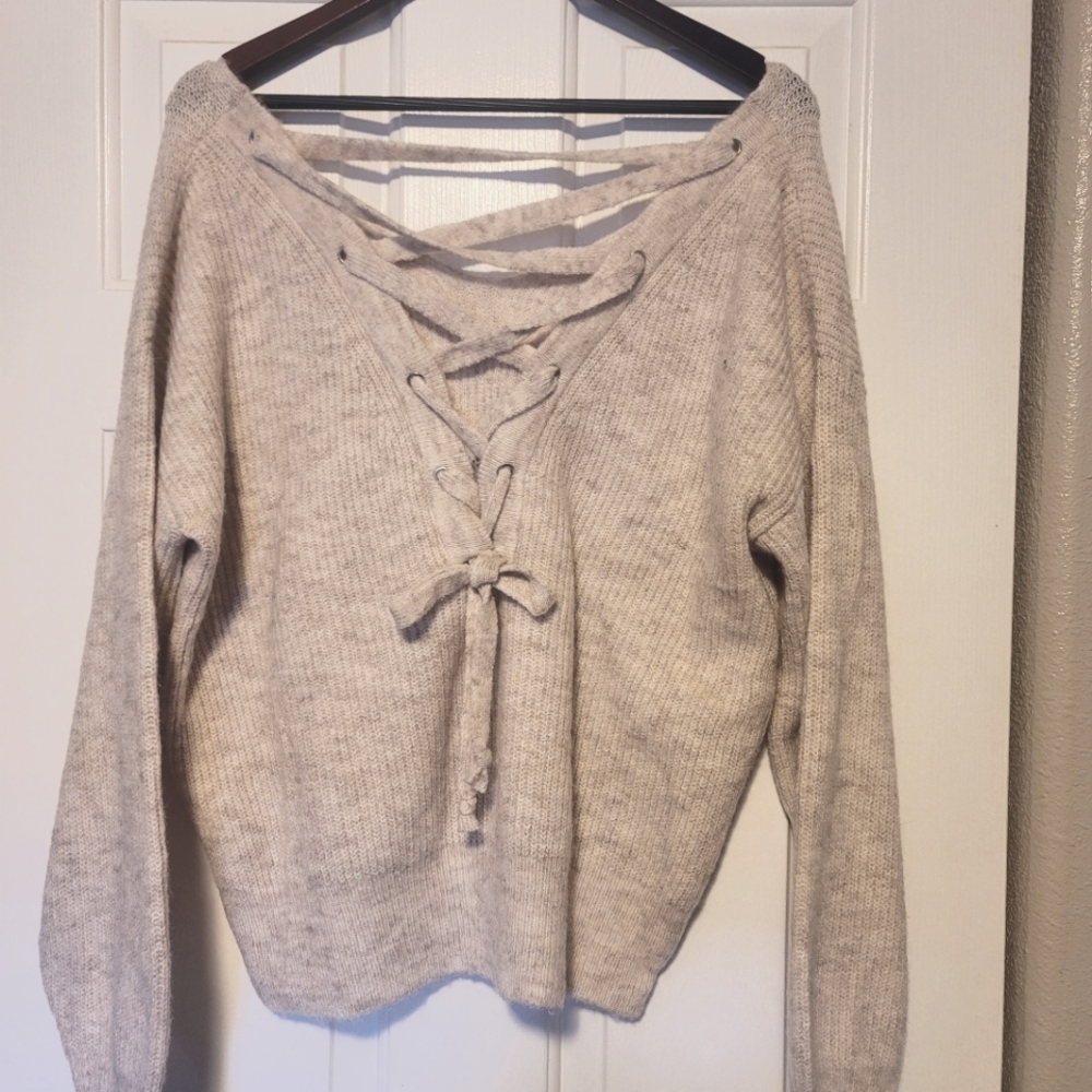 Reversible sweater